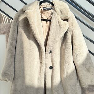 Zara Beige Cozy Faux Fur Coat